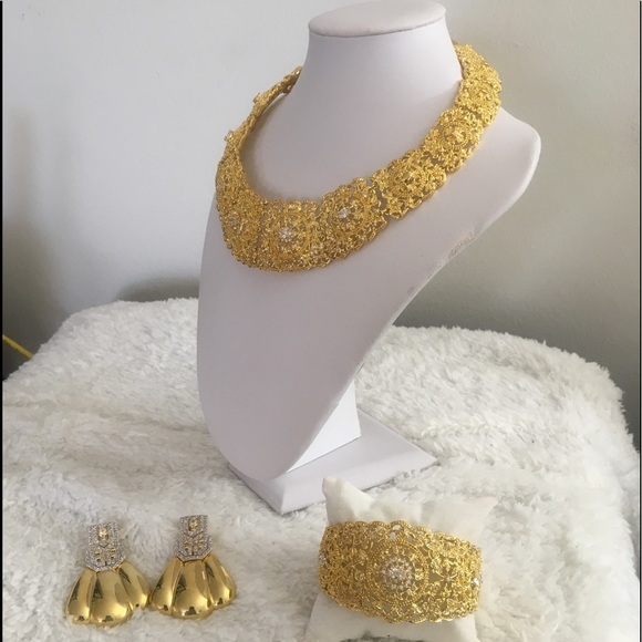 HSN Adrienne Custom Earring Necklace Bracelet Set - Picture 3 of 16